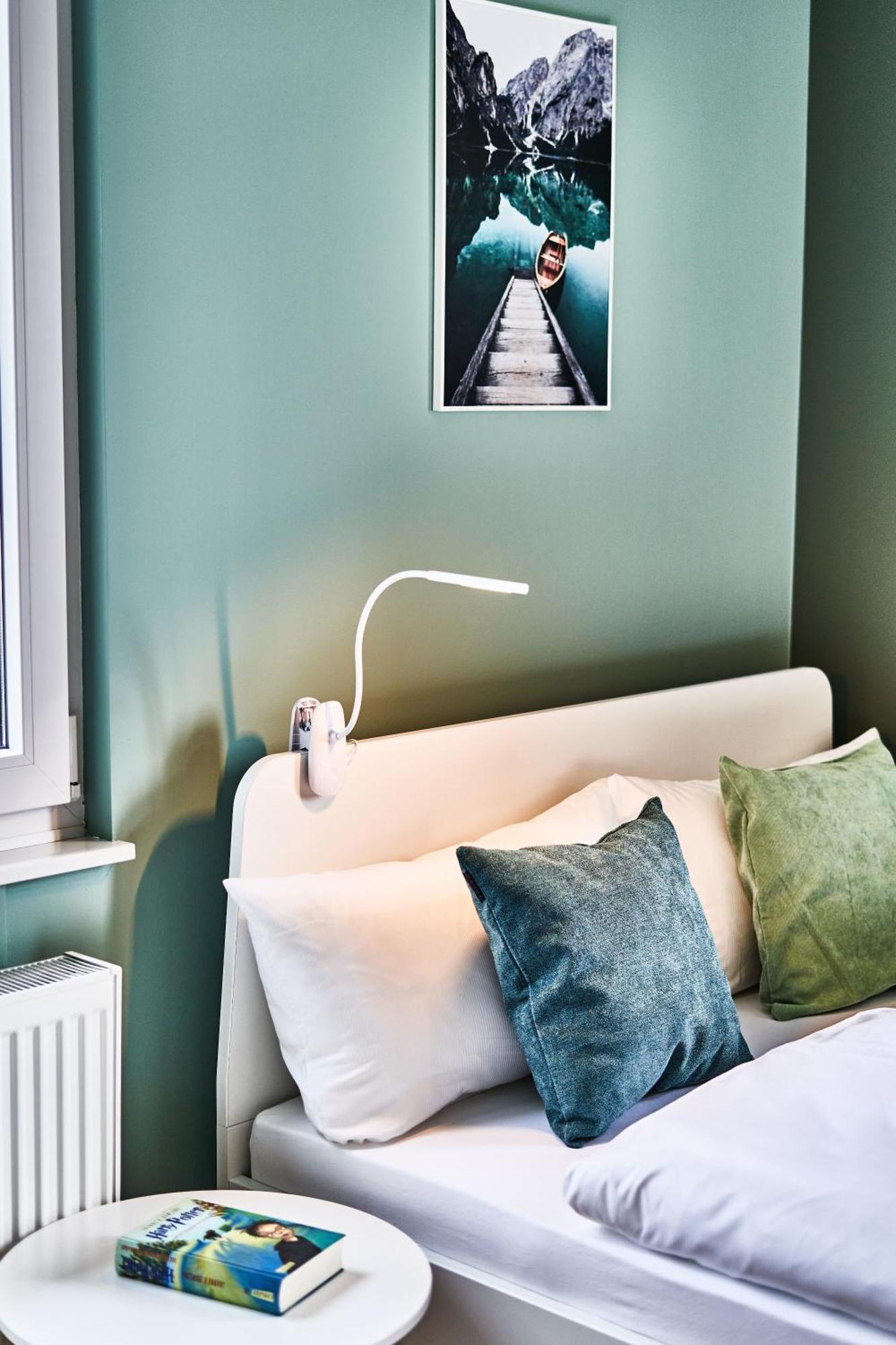 Primera Zimmer Mit Gemeinschaftsbad ジンゲン エクステリア 写真